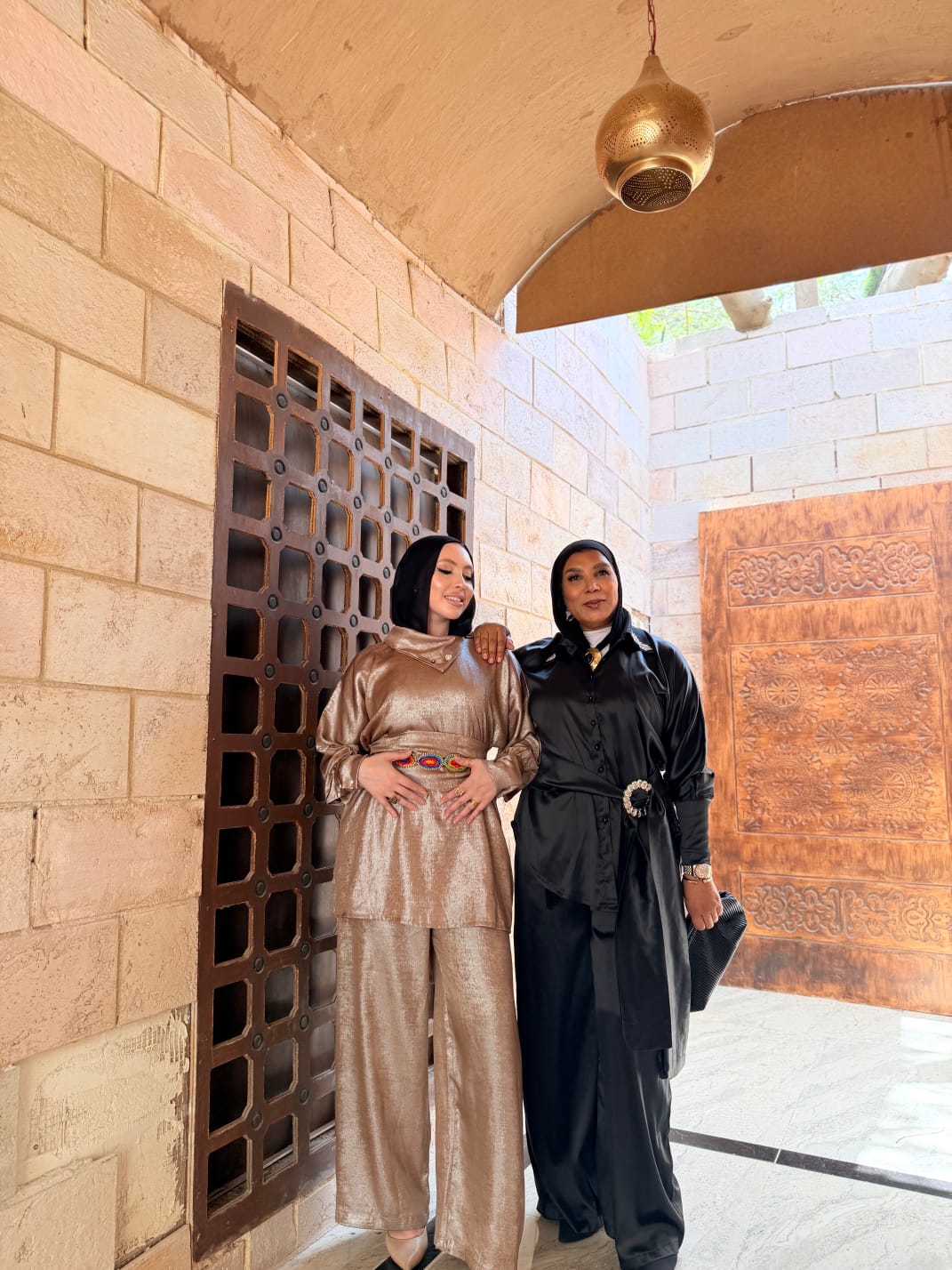حرير ساتان سلطانة